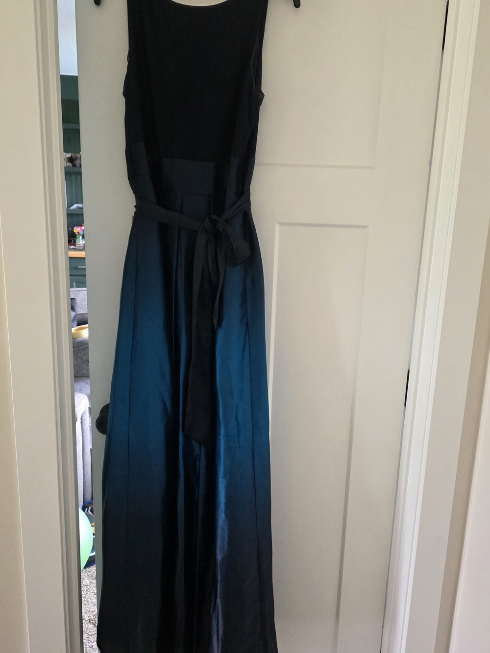 SLNY S.L. Fashions Navy Blue Ombre Satin Ballgown Sz 12 Sash Formal Dress